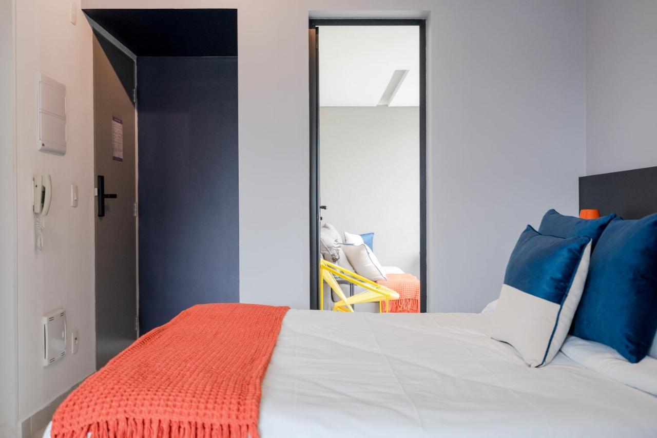 Apartamento Studio Com Garagem, Academia E Piscina No Predio - Vila Olimpia São Paulo